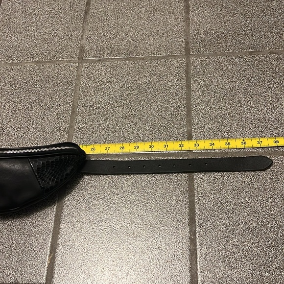 All Saints Women’s Leather Belt Bag - Picture 12 of 14